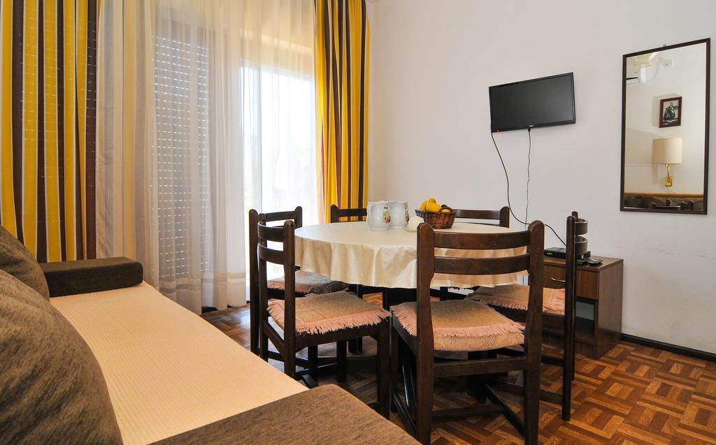 Guesthouse Lanca ติวัต ห้อง รูปภาพ