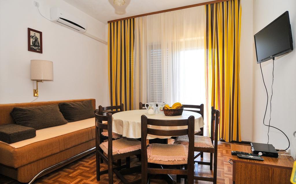 Guesthouse Lanca ติวัต ห้อง รูปภาพ